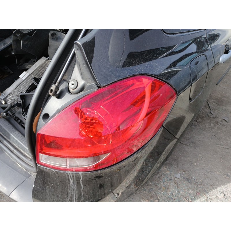 Recambio de piloto trasero derecho para renault clio iii grandtour (kr0/1_) 1.5 dci (kr0f) referencia OEM IAM   