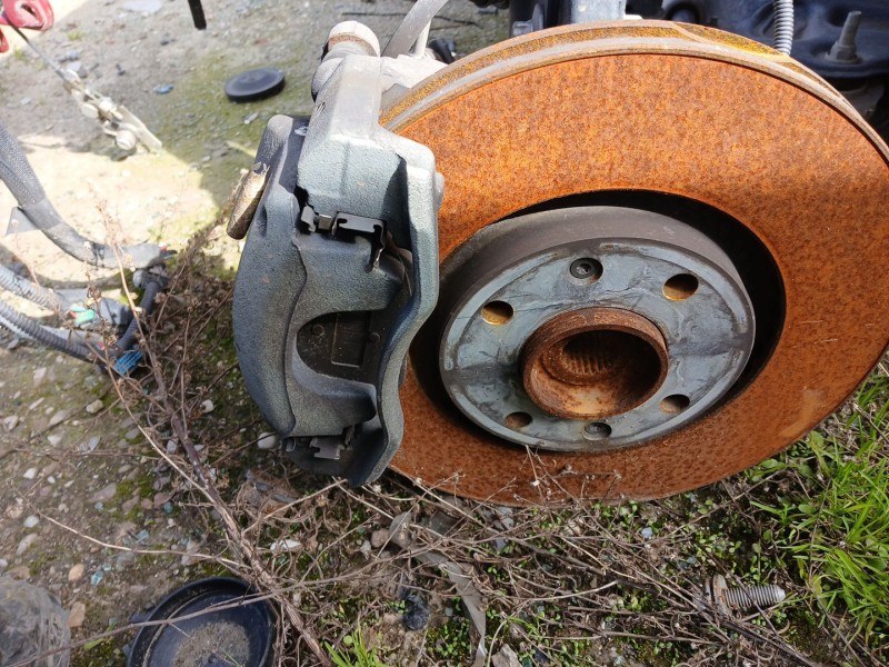 Recambio de mangueta delantera izquierda para opel mokka 1.5 (76) referencia OEM IAM   