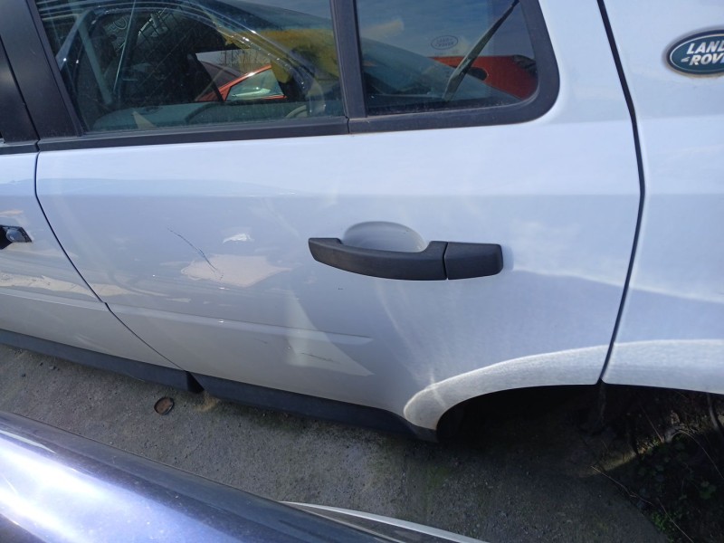 Recambio de puerta trasera izquierda para land rover freelander (lr2) td4 s referencia OEM IAM   