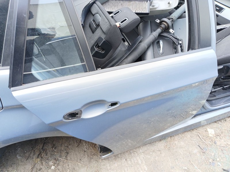 Recambio de puerta trasera derecha para bmw 3 touring (e91) 320 d referencia OEM IAM   