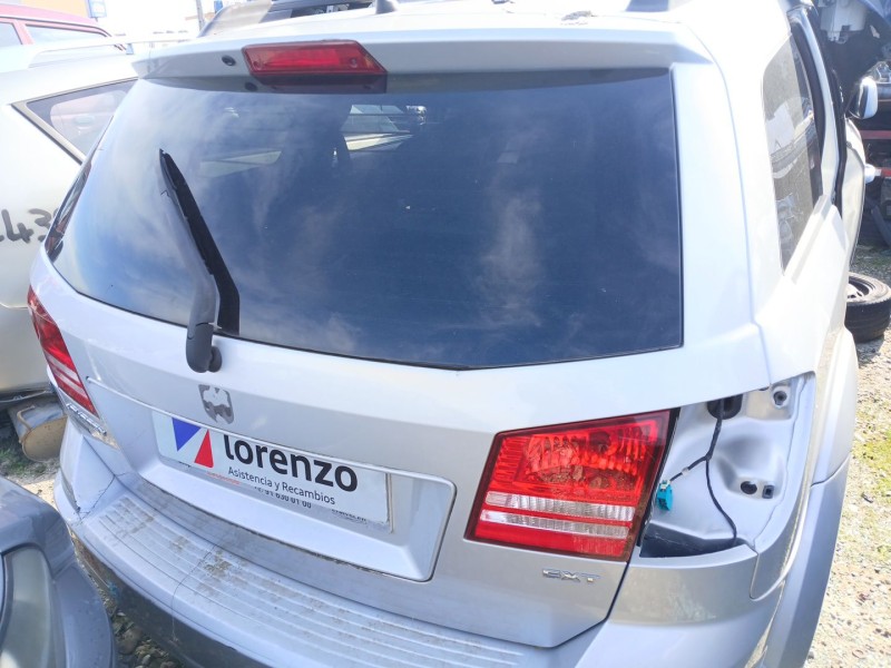 Recambio de porton trasero para dodge journey sxt cool family referencia OEM IAM   