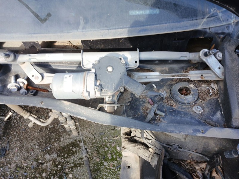 Recambio de motor limpia delantero para chrysler grand voyager lx referencia OEM IAM   