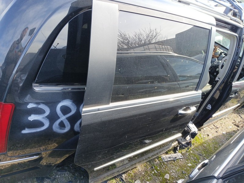 Recambio de puerta lateral corredera derecha para chrysler grand voyager lx referencia OEM IAM   