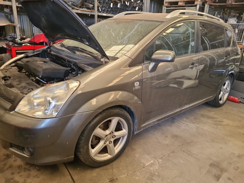 toyota corolla verso (zer_, zze12_, r1_) del año 2006