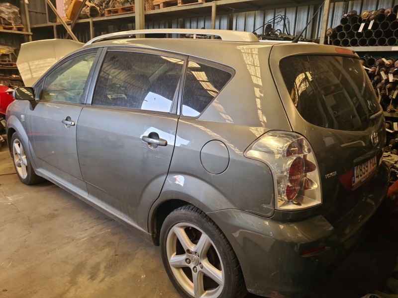 toyota corolla verso (zer_, zze12_, r1_) del año 2006