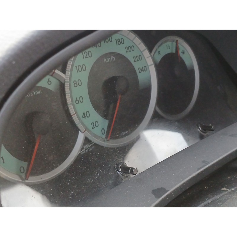 Recambio de cuadro instrumentos para toyota corolla verso (zer_, zze12_, r1_) 2.2 d-4d (aur10_) referencia OEM IAM   