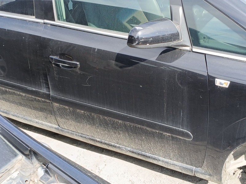 Recambio de puerta delantera derecha para opel zafira b furgoneta/monovolumen (a05) 1.9 cdti van (m75) referencia OEM IAM   