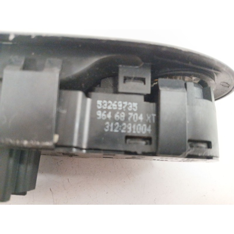 Recambio de mando elevalunas delantero izquierdo para peugeot 407 (6d_) 2.0 hdi 135 (6drhrh, 6drhre, 6drhrg, 6drhrj) referencia 