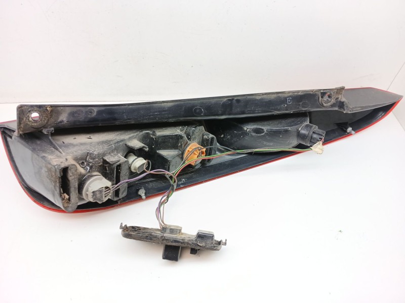 Recambio de piloto trasero izquierdo para ford fiesta v (jh_, jd_) 1.4 tdci referencia OEM IAM   