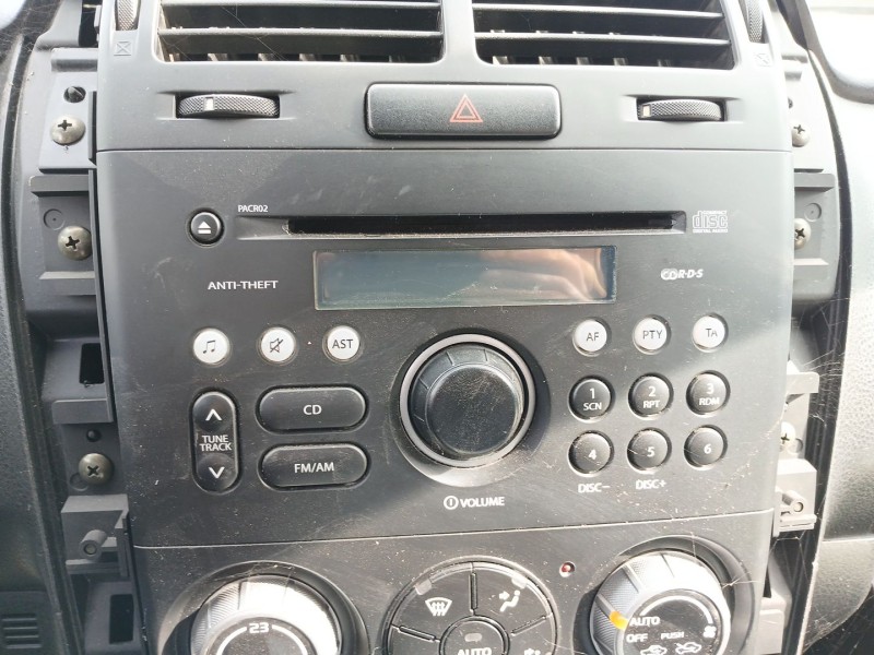 Recambio de sistema audio / radio cd para suzuki grand vitara ii (jt, te, td) 1.9 ddis a las 4 ruedas (jt419, td44, jb419wd, jb4
