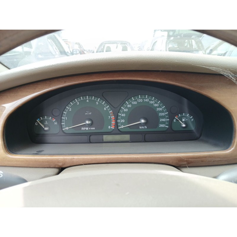 Recambio de cuadro instrumentos para jaguar s-type 3.0 v6 classic referencia OEM IAM XR847180  