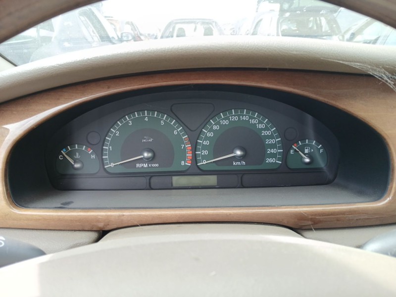 Recambio de cuadro instrumentos para jaguar s-type 3.0 v6 classic referencia OEM IAM XR847180  