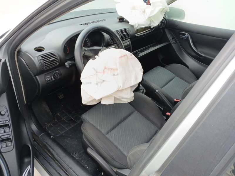 seat leon (1m1) del año 2002