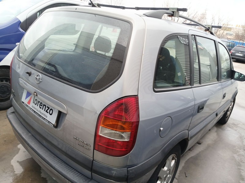 opel zafira a monospace (t98) del año 2001