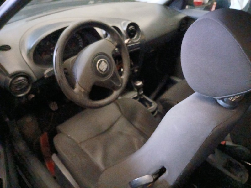 seat ibiza iii (6l1) del año 2004