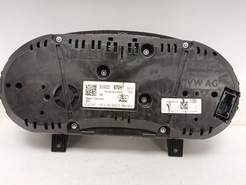 Recambio de cuadro instrumentos para audi a3 sportback (8va, 8vf) 2.0 tdi referencia OEM IAM 8V0920870H  