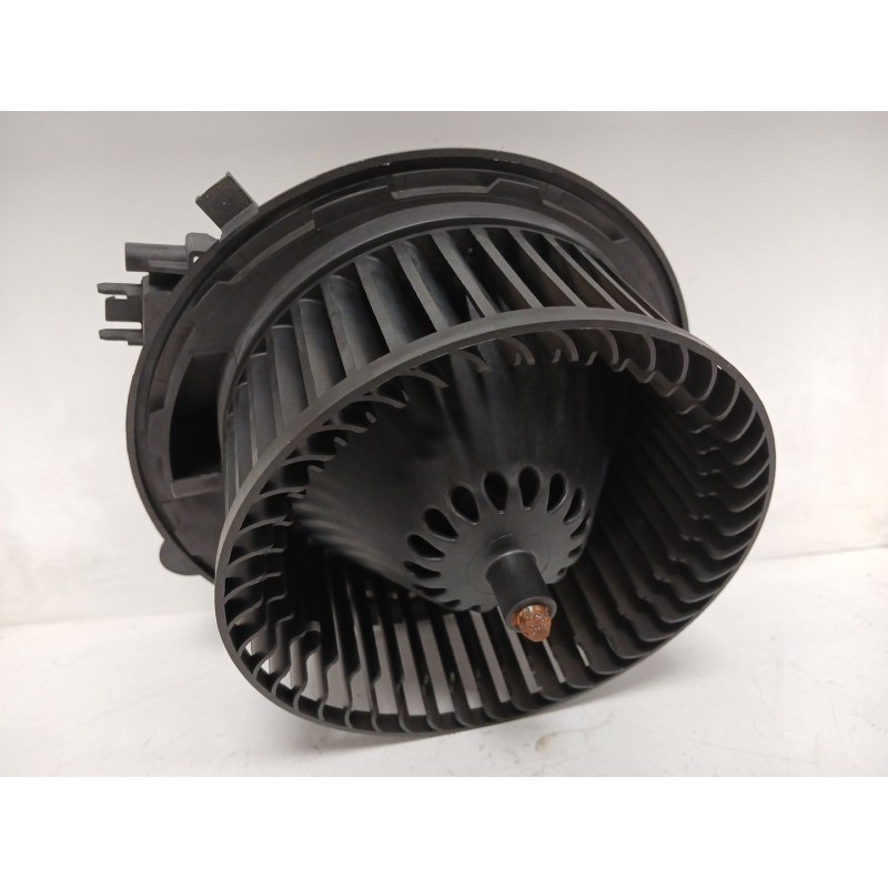 Recambio de motor calefaccion para audi a3 sportback (8va, 8vf) 2.0 tdi referencia OEM IAM   