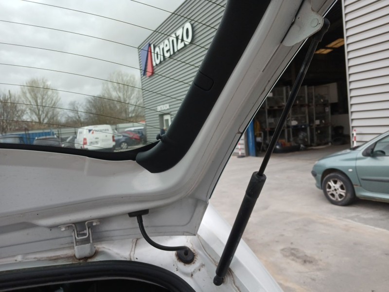 Recambio de amortiguadores maletero / porton para citroën c3 ii (sc_) 1.4 hdi 70 (sc8hzc, sc8hr0, sc8hp4) referencia OEM IAM   