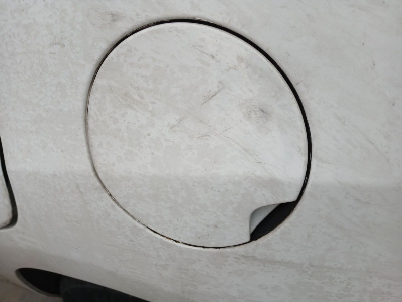 Recambio de tapa exterior combustible para citroën c3 ii (sc_) 1.4 hdi 70 (sc8hzc, sc8hr0, sc8hp4) referencia OEM IAM   