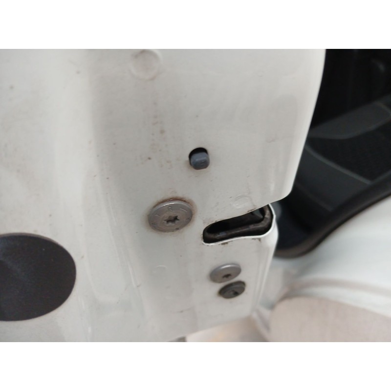 Recambio de cerradura puerta trasera izquierda para citroën c3 ii (sc_) 1.4 hdi 70 (sc8hzc, sc8hr0, sc8hp4) referencia OEM IAM  