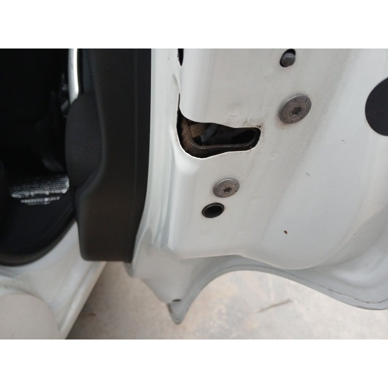 Recambio de cerradura puerta trasera derecha para citroën c3 ii (sc_) 1.4 hdi 70 (sc8hzc, sc8hr0, sc8hp4) referencia OEM IAM   