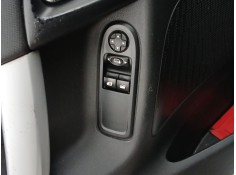 Recambio de mando elevalunas delantero izquierdo para citroën c3 ii (sc_) 1.4 hdi 70 (sc8hzc, sc8hr0, sc8hp4) referencia OEM IAM