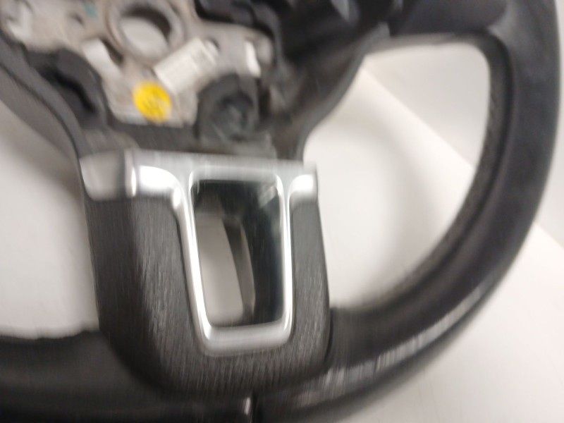 Recambio de volante para volkswagen touran (1t3) 1.6 tdi referencia OEM IAM   
