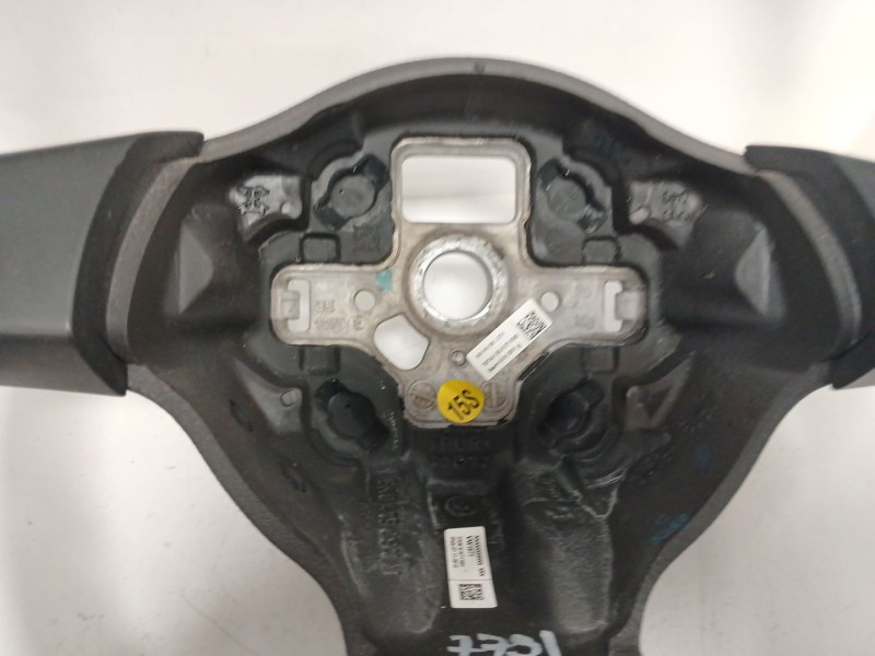 Recambio de volante para volkswagen touran (1t3) 1.6 tdi referencia OEM IAM   