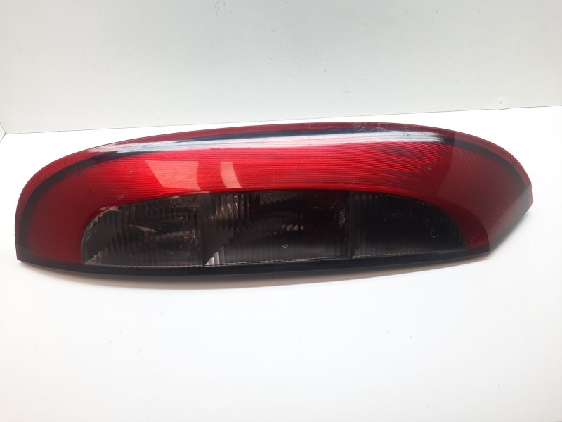 Recambio de piloto trasero izquierdo para opel corsa c 1.7 16v di cat (y 17 dtl / lk8) referencia OEM IAM  31924 