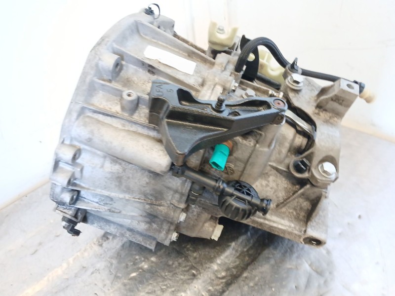 Recambio de caja cambios para renault megane iii grandtour (kz0/1) 1.9 dci (kz0j, kz0n, kz1s) referencia OEM IAM ND4001  