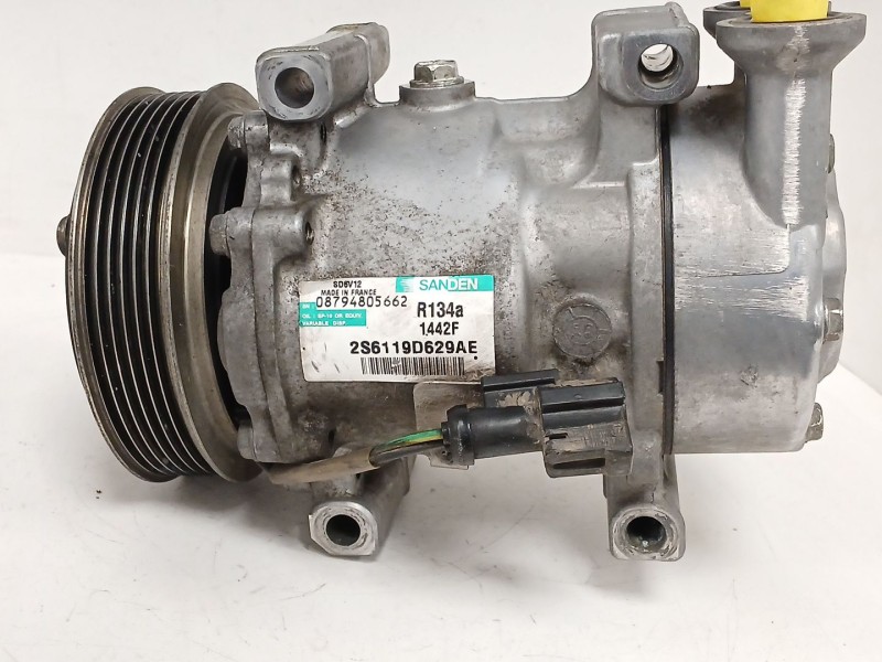 Recambio de compresor aire acondicionado para ford fiesta v (jh_, jd_) 1.4 tdci referencia OEM IAM   