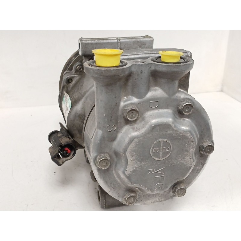 Recambio de compresor aire acondicionado para ford fiesta v (jh_, jd_) 1.4 tdci referencia OEM IAM   