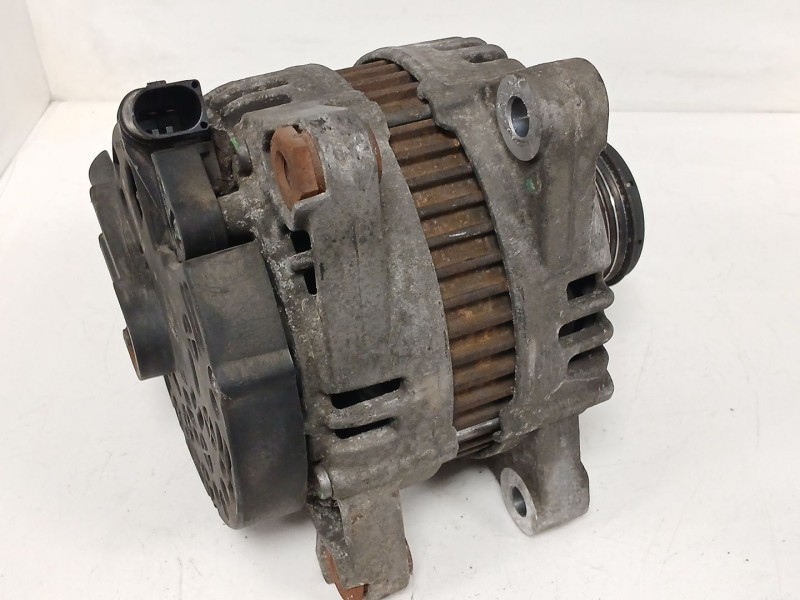 Recambio de alternador para ford mondeo iv sedán (ba7) 2.0 tdci referencia OEM IAM 1790385  