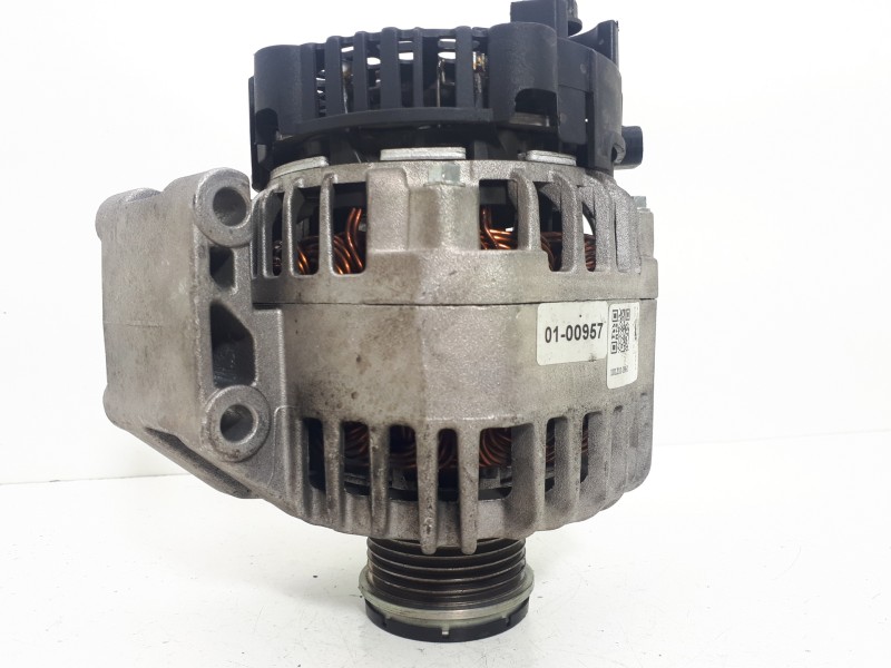 Recambio de alternador para opel corsa d corsavan referencia OEM IAM   LRA03065