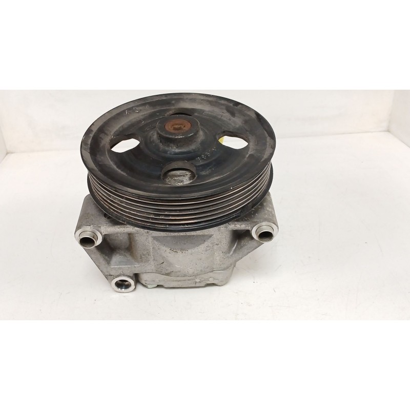 Recambio de bomba direccion para ford mondeo iv sedán (ba7) 2.0 tdci referencia OEM IAM 6G913A696CD 74043232 B4911041925