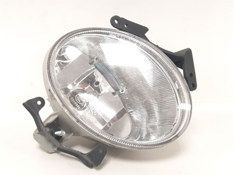 Recambio de faro antiniebla derecho para hyundai santa fe (sm) 2.0 crdi cat referencia OEM IAM 922022B0  