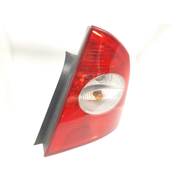 Recambio de piloto trasero derecho para ford focus berlina (cap) 1.6 tdci cat referencia OEM IAM  30854 