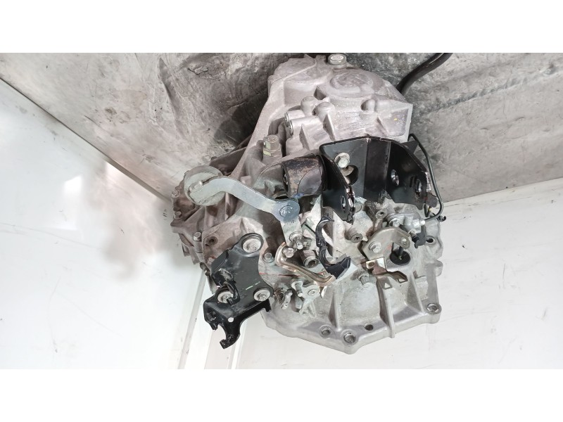 Recambio de caja cambios para toyota yaris (_p13_) 1.3 (nsp130_) referencia OEM IAM   