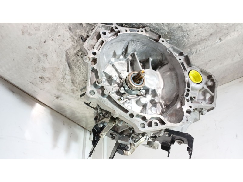 Recambio de caja cambios para toyota yaris (_p13_) 1.3 (nsp130_) referencia OEM IAM   