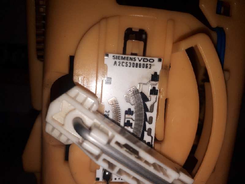 Recambio de aforador para bmw serie 3 berlina (e46) 320d referencia OEM IAM 6750582 AC530880631 