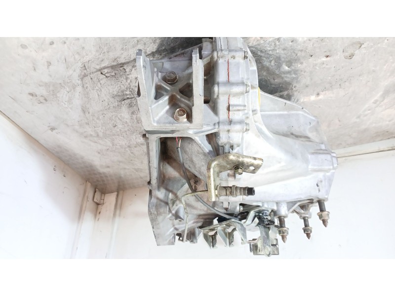 Recambio de caja cambios para mitsubishi grandis (na_w) 2.0 di-d (na8w) referencia OEM IAM    Recambio de caja cambios para mitsubishi grandis (na_w) 2.0 di-d (na8w) referencia OEM IAM