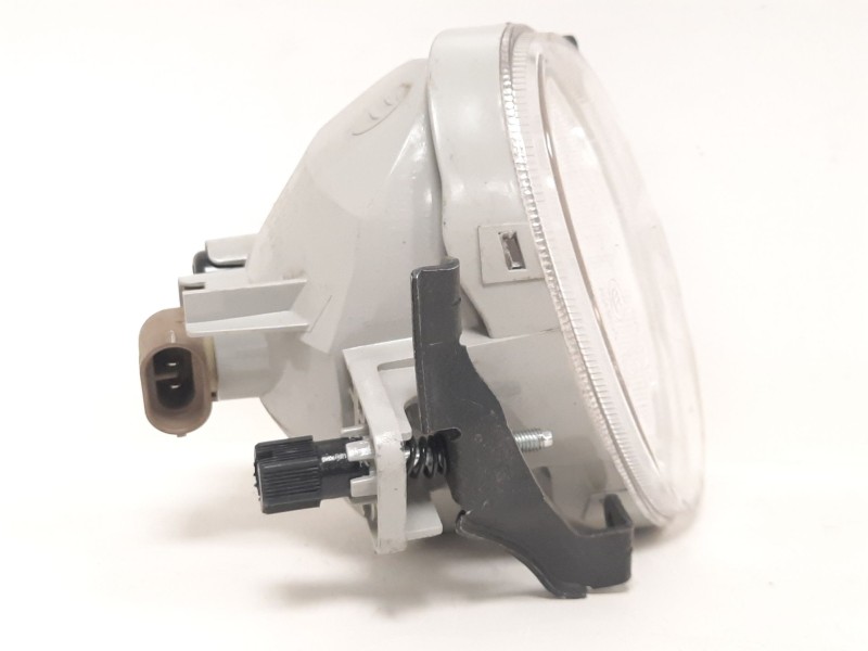 Recambio de faro antiniebla derecho para hyundai santa fe (sm) 2.0 crdi cat referencia OEM IAM 922022B0  