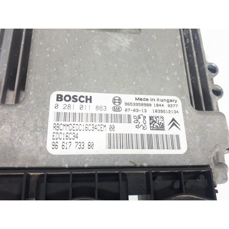 Recambio de centralita motor uce para peugeot 307 berlina (s2) x-line referencia OEM IAM 9661773380 0281011863 EDC16C34