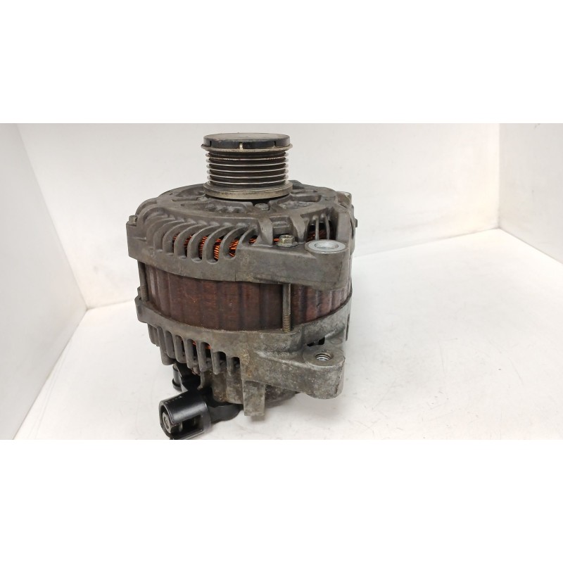 Recambio de alternador para peugeot 407 (6d_) 2.0 hdi 135 (6drhrh, 6drhre, 6drhrg, 6drhrj) referencia OEM IAM 96547528 A004TJ008