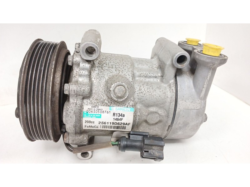 Recambio de compresor aire acondicionado para ford fiesta v (jh_, jd_) 1.4 tdci referencia OEM IAM   