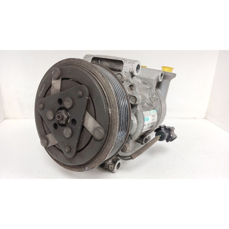 Recambio de compresor aire acondicionado para ford fiesta v (jh_, jd_) 1.4 tdci referencia OEM IAM   