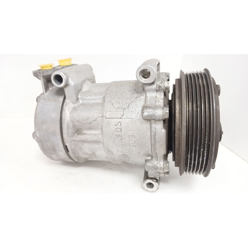 Recambio de compresor aire acondicionado para ford fiesta v (jh_, jd_) 1.4 tdci referencia OEM IAM   