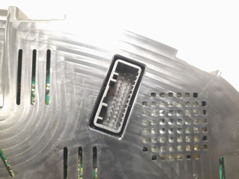 Recambio de cuadro instrumentos para renault megane iii berlina 5 p dynamique referencia OEM IAM RNI248100342R AZC53363614 