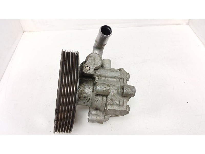 Recambio de bomba direccion para ford fiesta v (jh_, jd_) 1.4 tdci referencia OEM IAM   