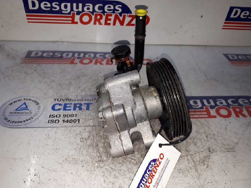 Recambio de bomba direccion para kia rio 1.5 crdi active referencia OEM IAM 571001G110  